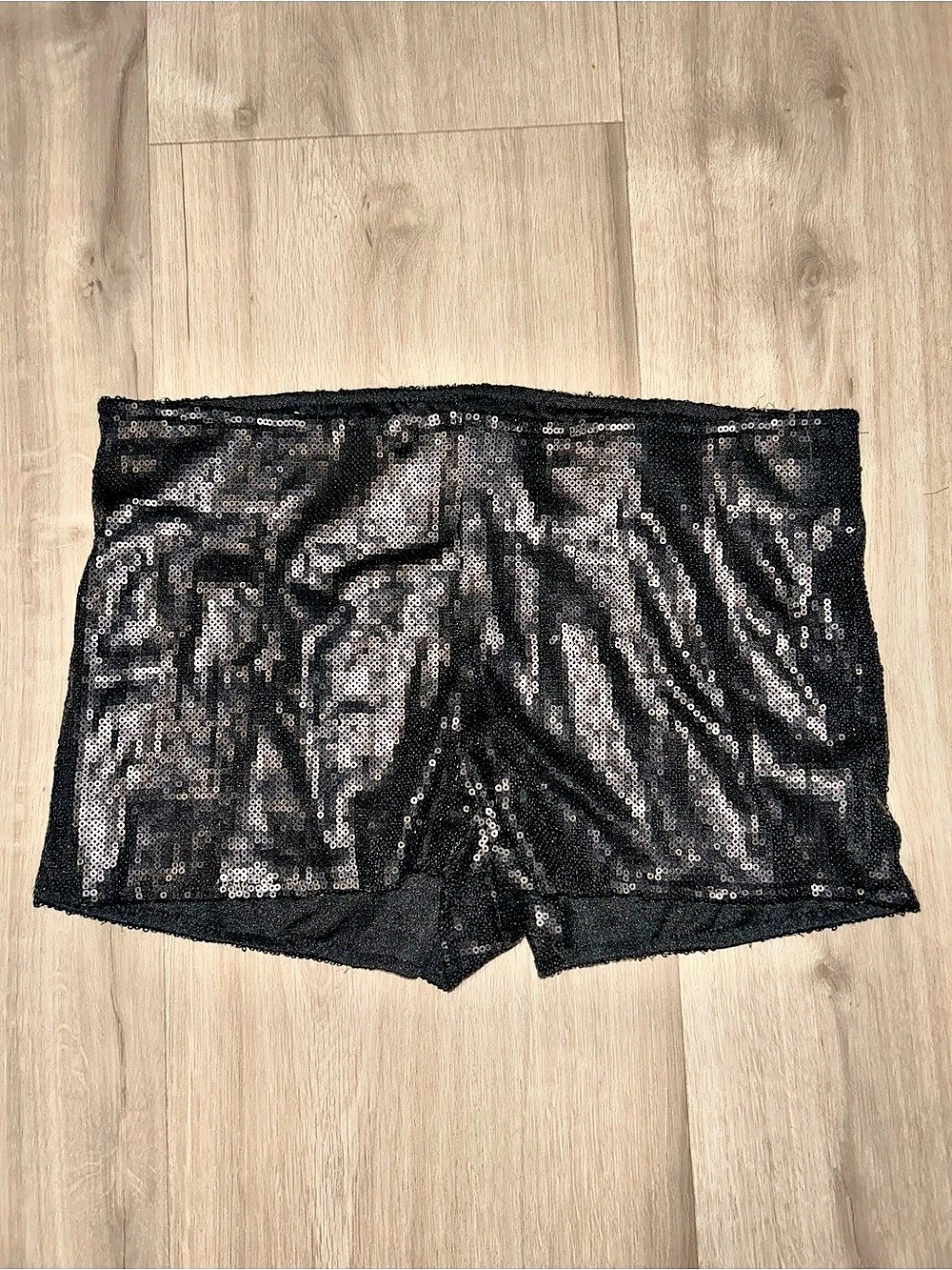 Wet Seal Sequin High Waist Shorts in Black Size medium